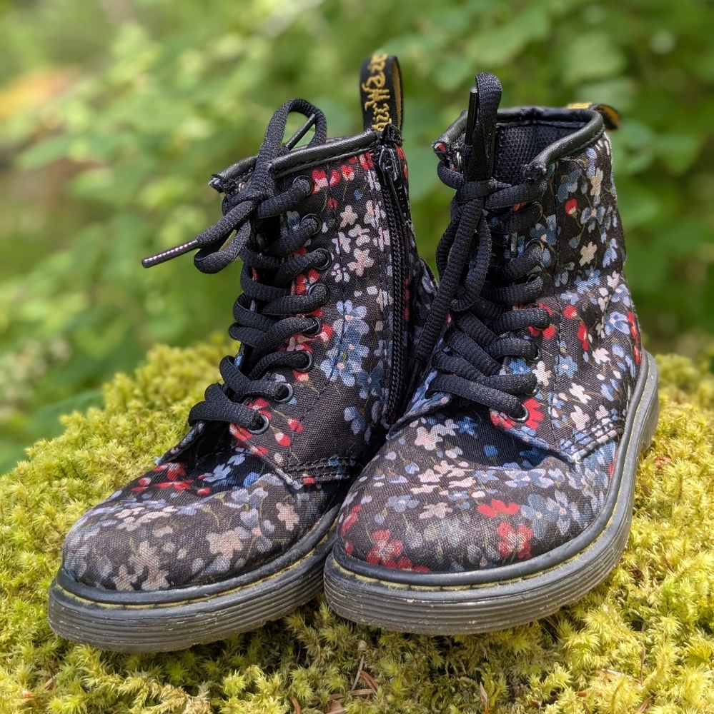 Floral Lace-Up Boots